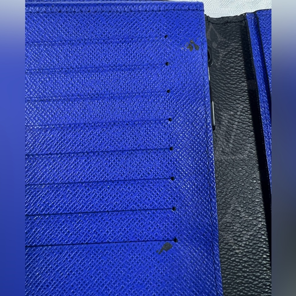 1068: Louis Vuitton unisex Long Wallet in Epi Leather & Monogram Eclipse - Picture 9 of 12